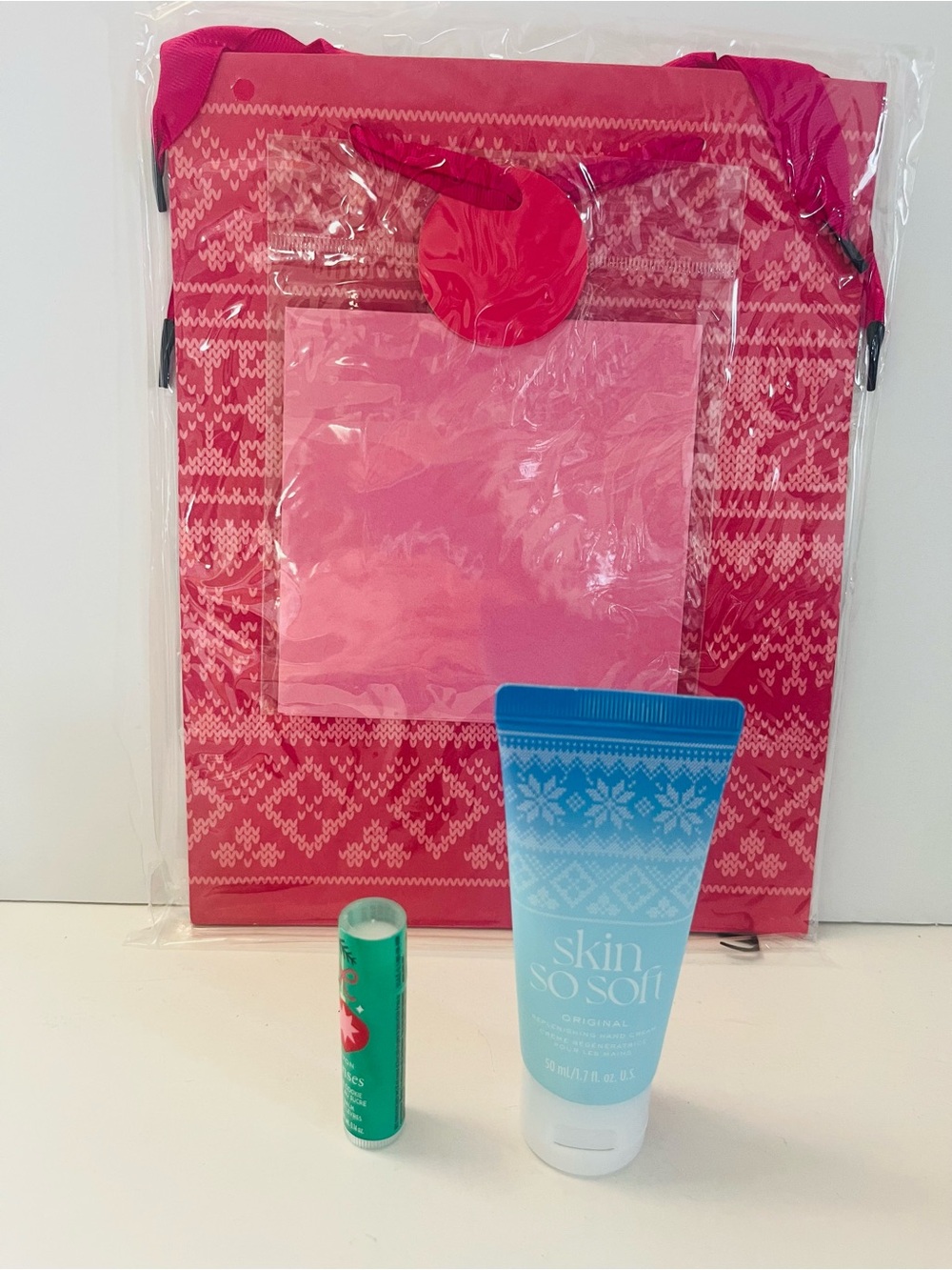Avon Skin So Soft Original Holiday Hand Cream & Sugar Cookie Lip Balm with Bag